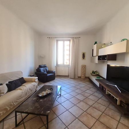 Niguarda - Palanzone cozy 2BRoom apartment Milano Esterno foto